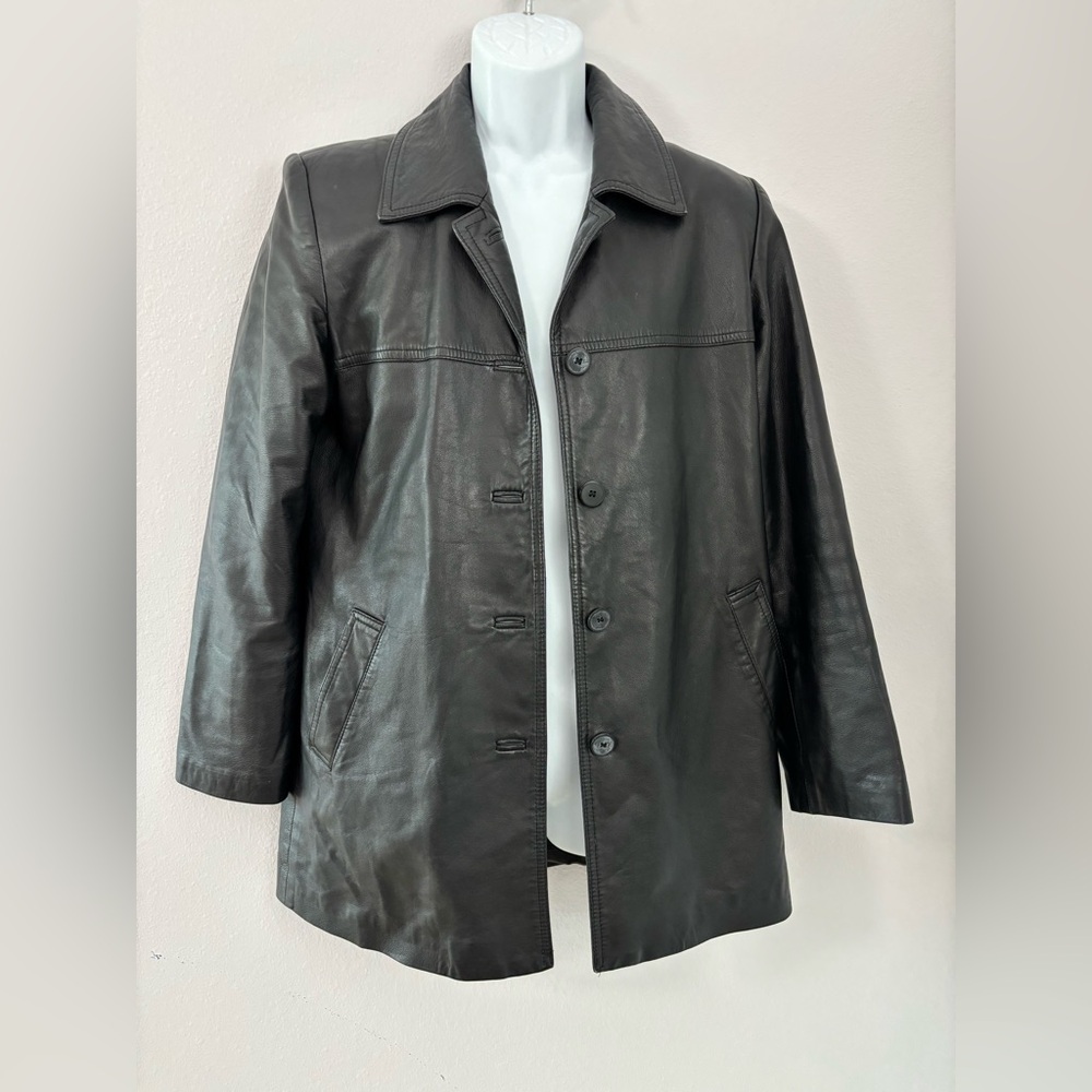 DANIER Women’s Black Genuine Leather Hip Length Button Up Jacket Size 8-10